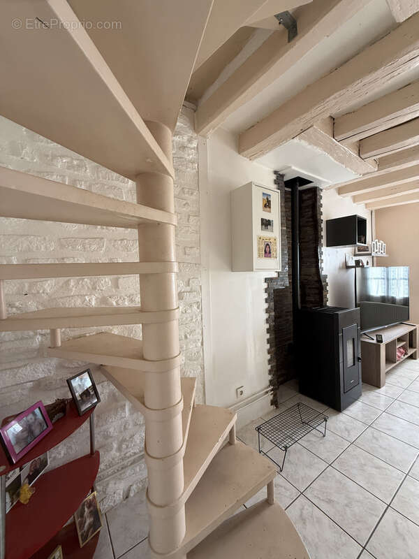 Appartement à PAMFOU