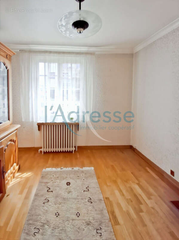 Maison à NANTERRE