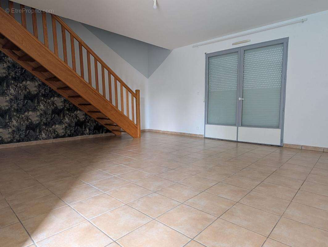 Maison à COMMENTRY