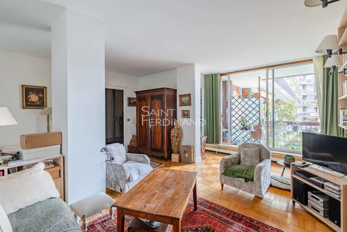 Appartement à BOULOGNE-BILLANCOURT