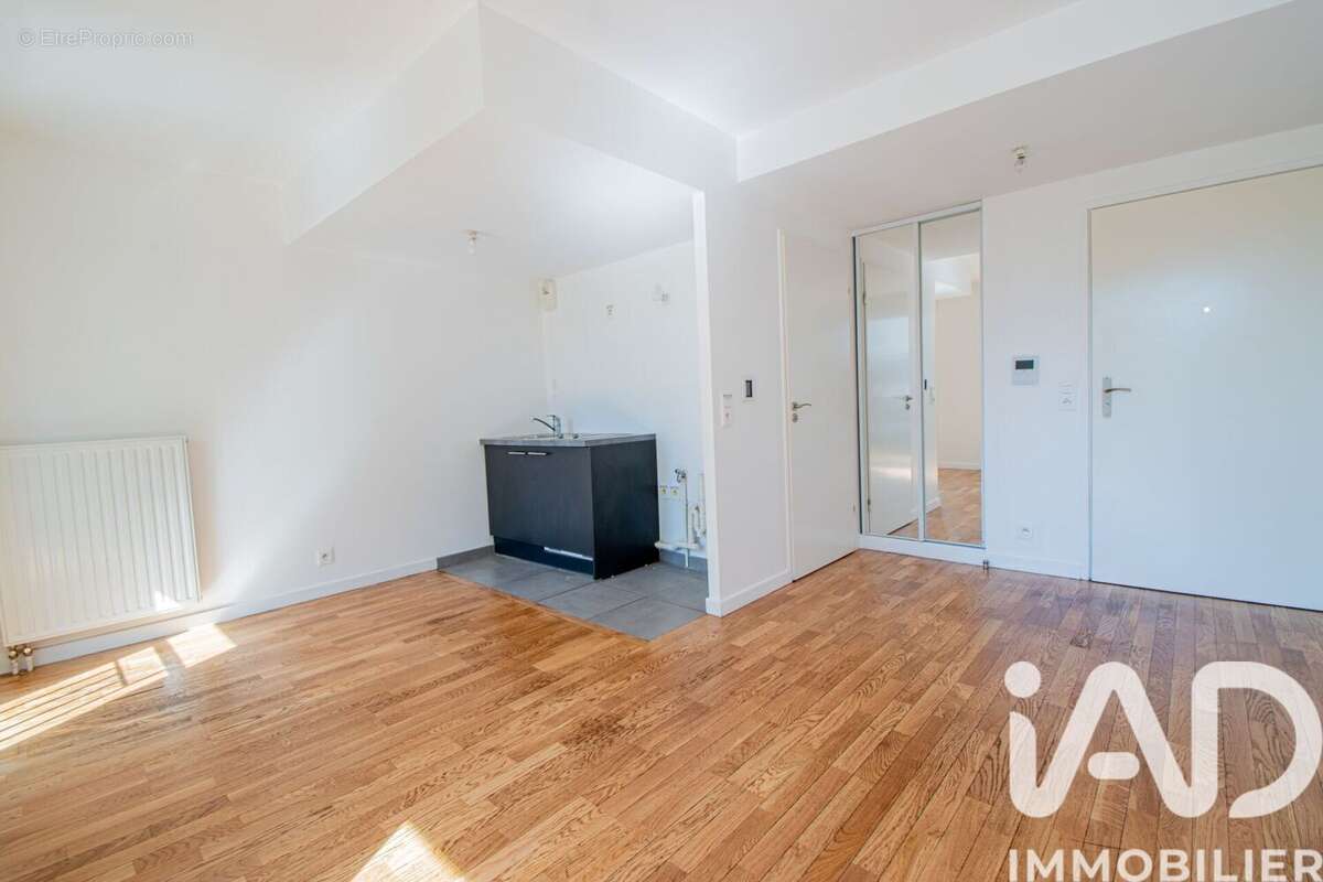 Photo 5 - Appartement à MONTROUGE