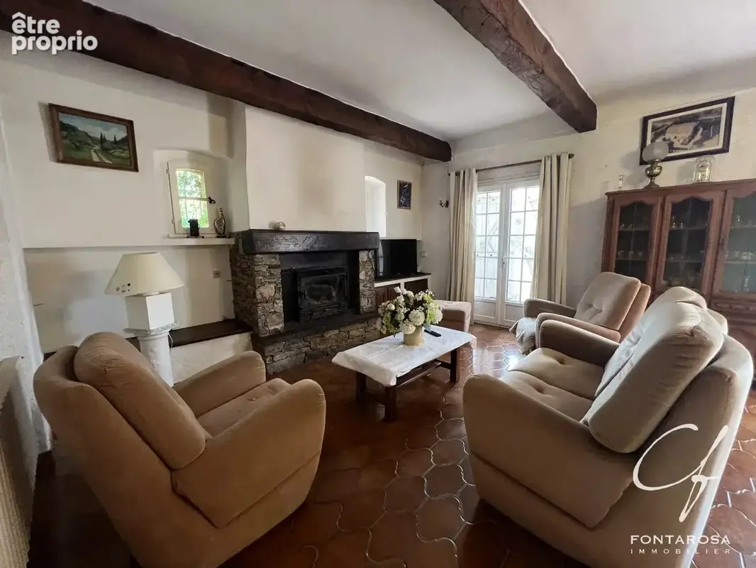 Maison provençale 6 pièces avec piscine – Fréjus - photo 3