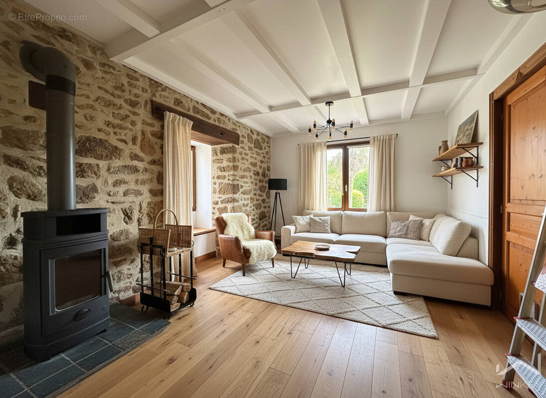 Charmante longère de 136 m2 sur 503 m2 de terrain à PLEURTUIT - photo 7