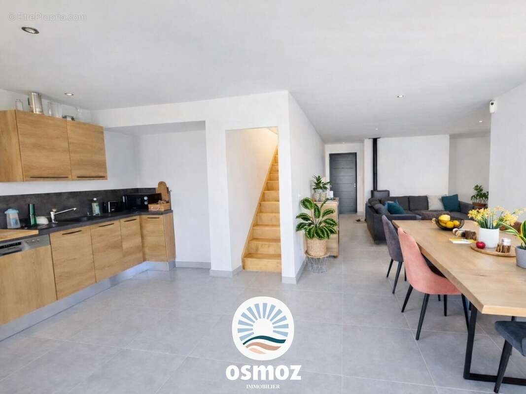 Maison à SAINT-XANDRE