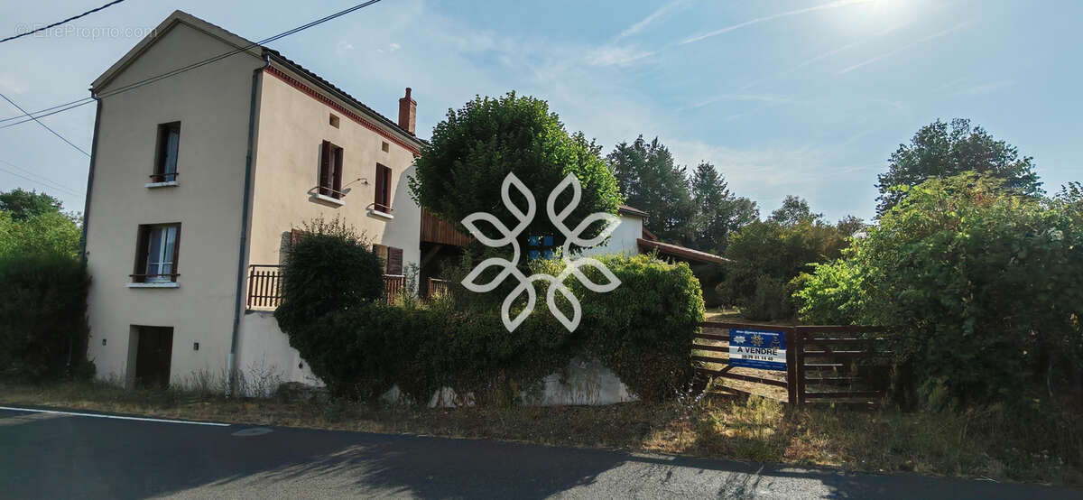 Maison T3 à rénover - Dépendances et terrain - photo 12