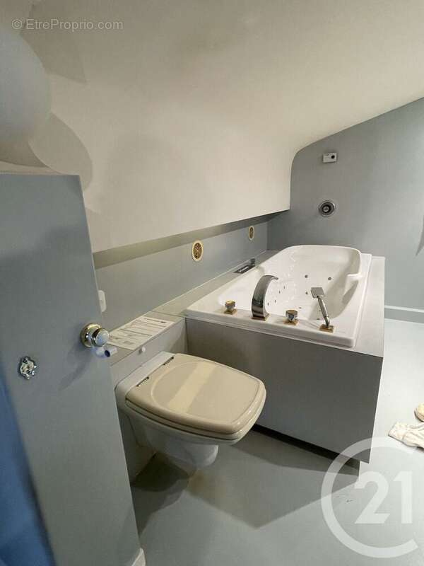 Maison à LA VILLE-DIEU-DU-TEMPLE