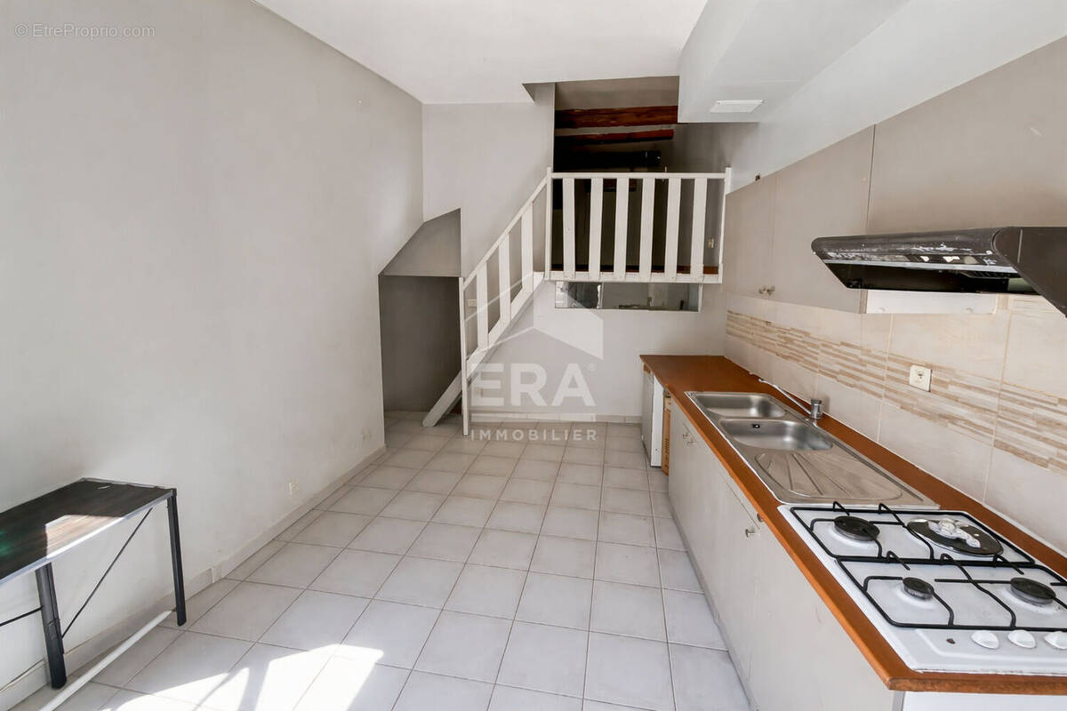 Appartement à MARSEILLE-15E