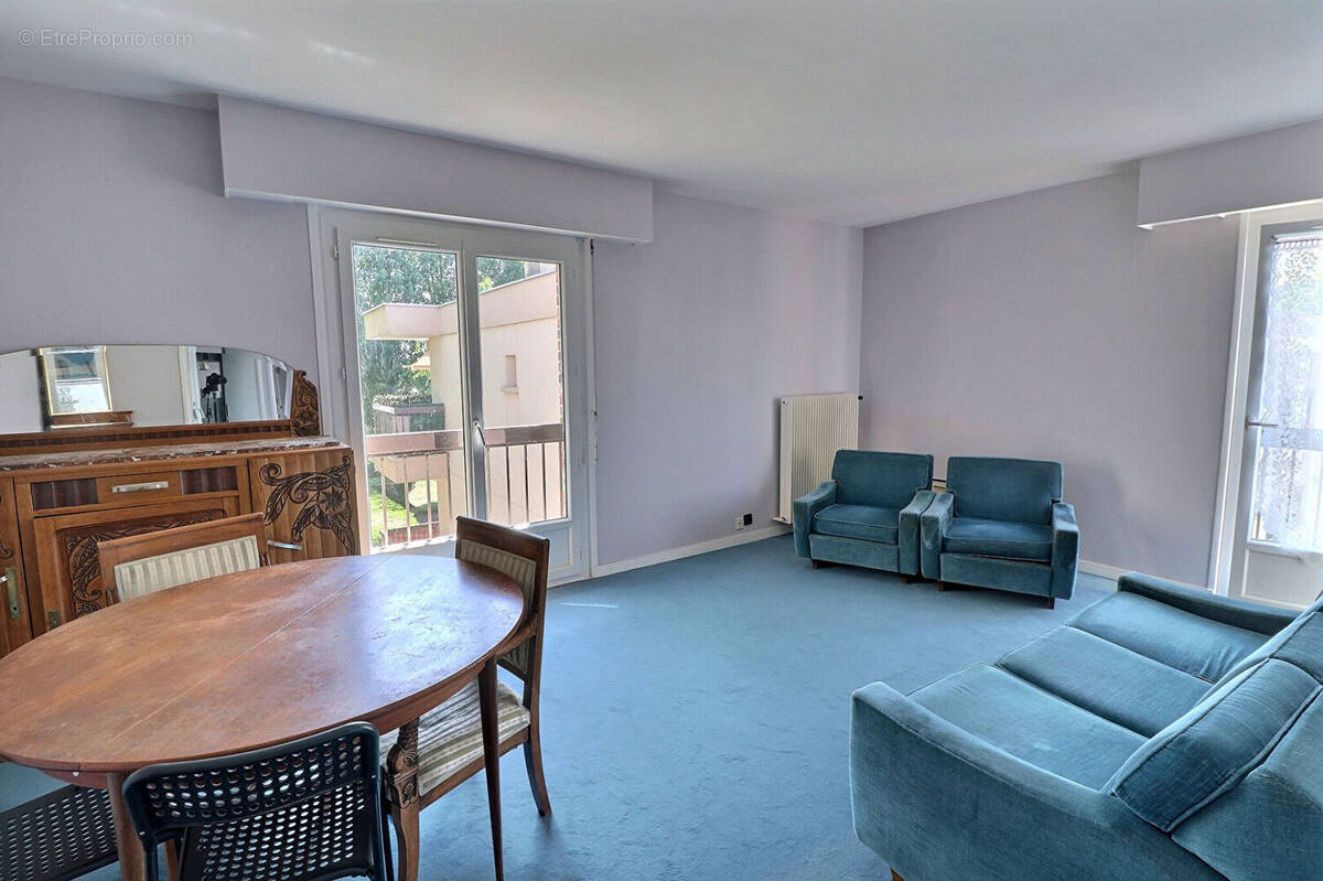 Appartement à RAMBOUILLET