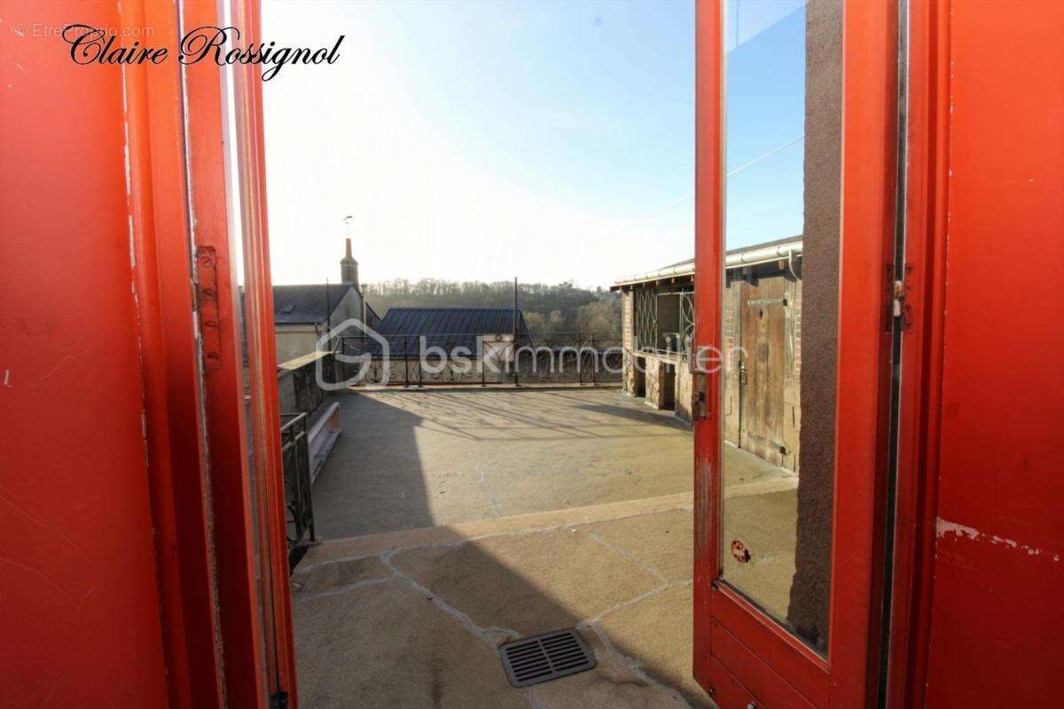 Maison à CHATEAU-RENAULT