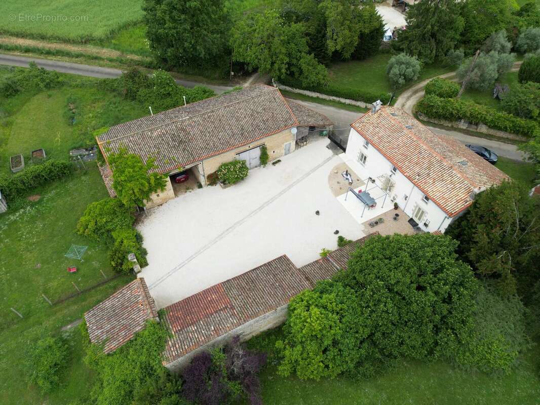 Maison à LA FORET-DE-TESSE