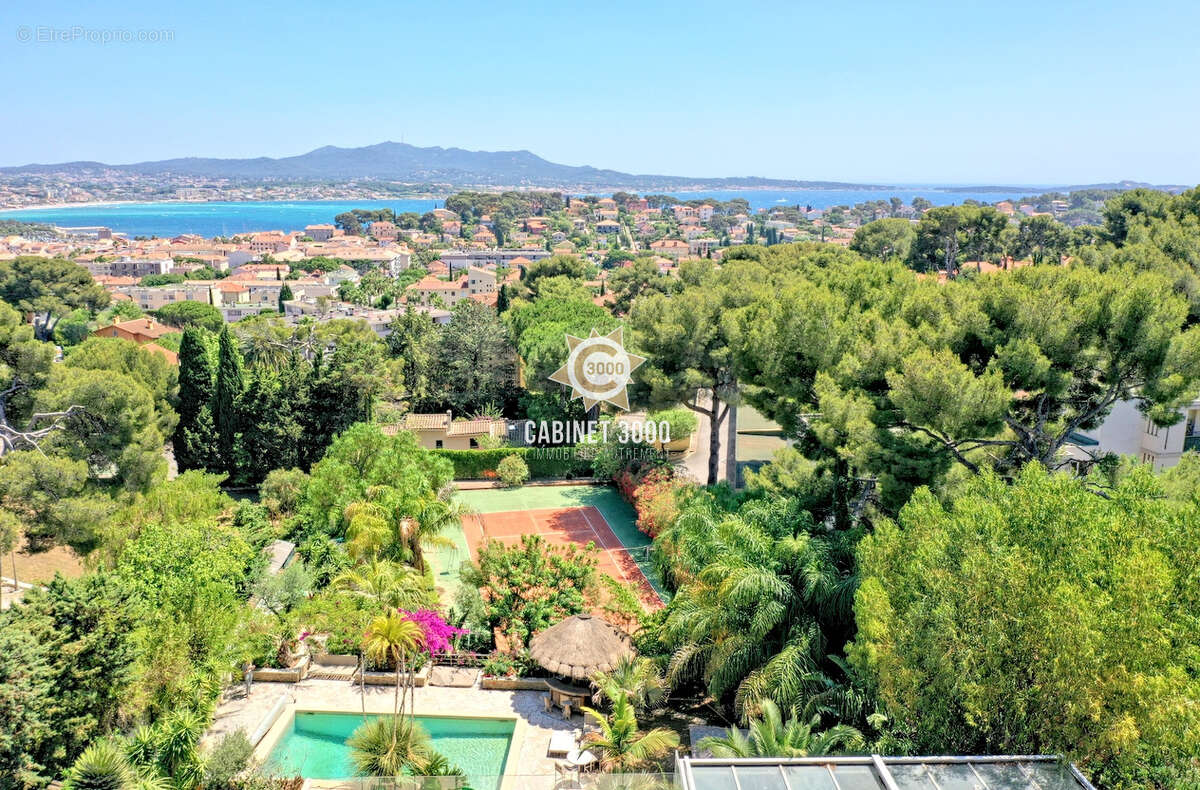 M2184 - SANARY SUR MER - Les Picotières - Maison T8 - Pisicne - Tennis - photo 2