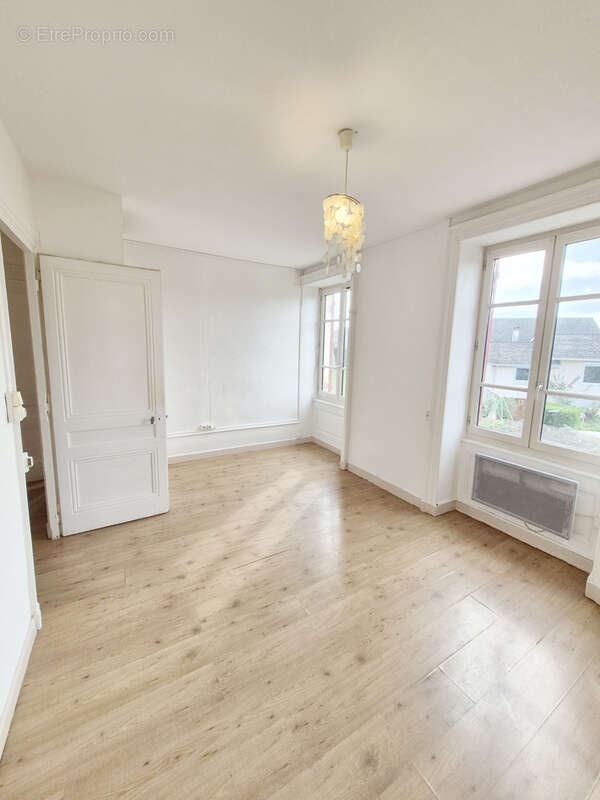 Appartement à TIGNIEU-JAMEYZIEU