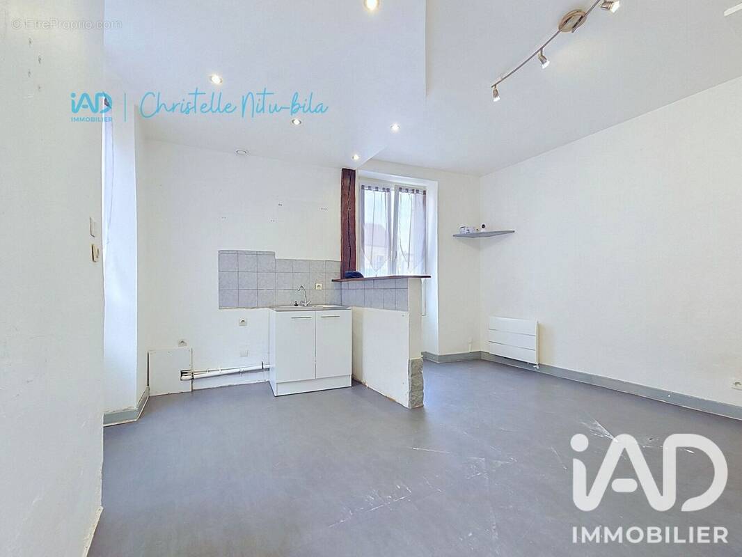 Photo 1 - Appartement à BRIE-COMTE-ROBERT