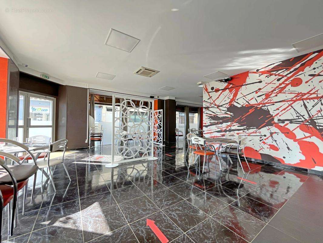 Appartement à CAZERES