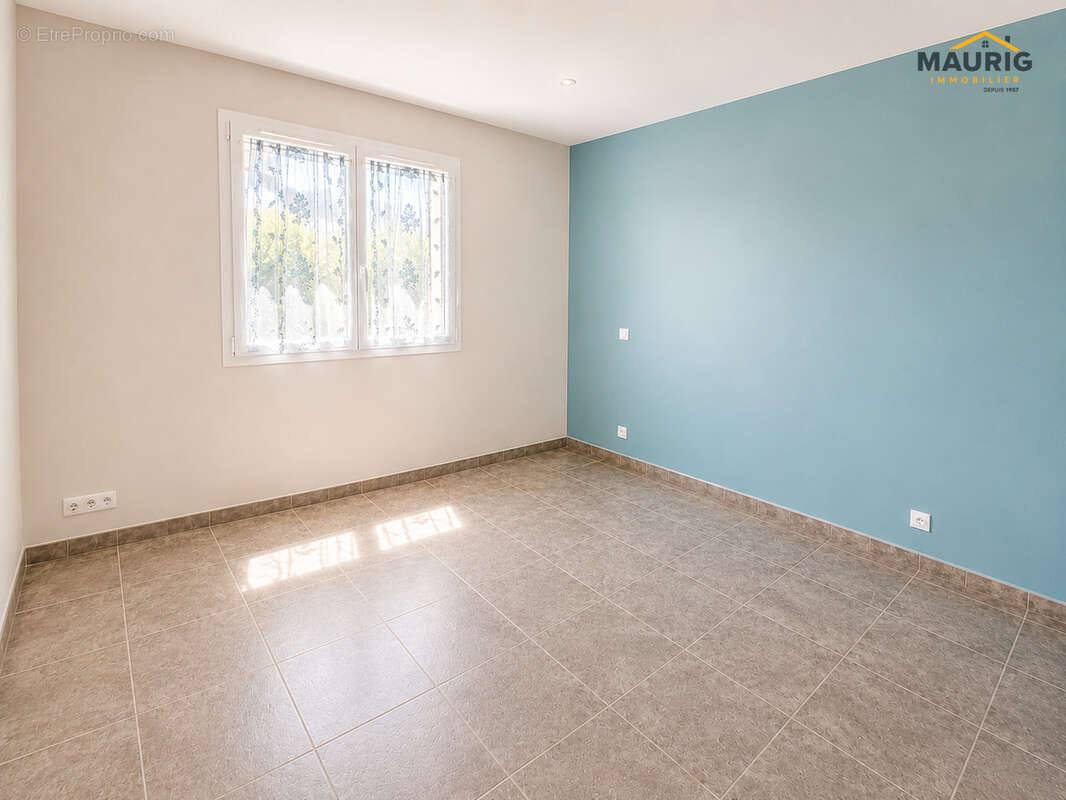 Maison récente de plain-pied   102 m2   nomre PMR - photo 4