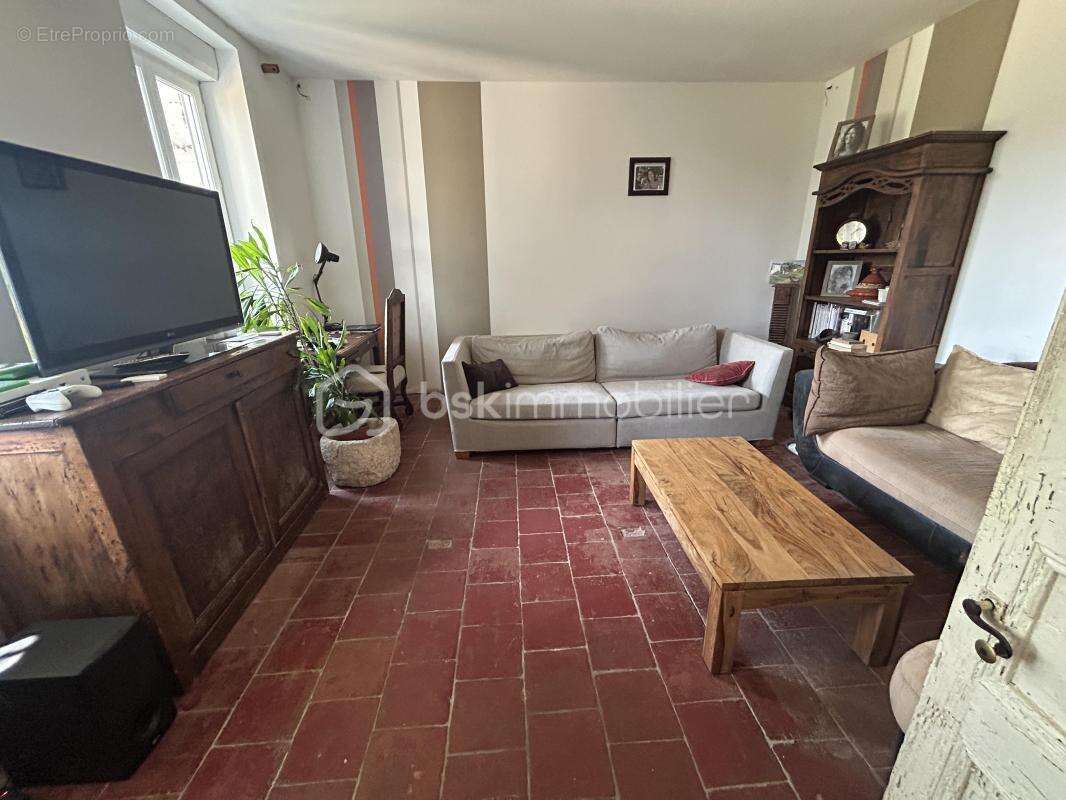 Belle maison en pierres - gîte - grange - piscine - terrain - photo 7