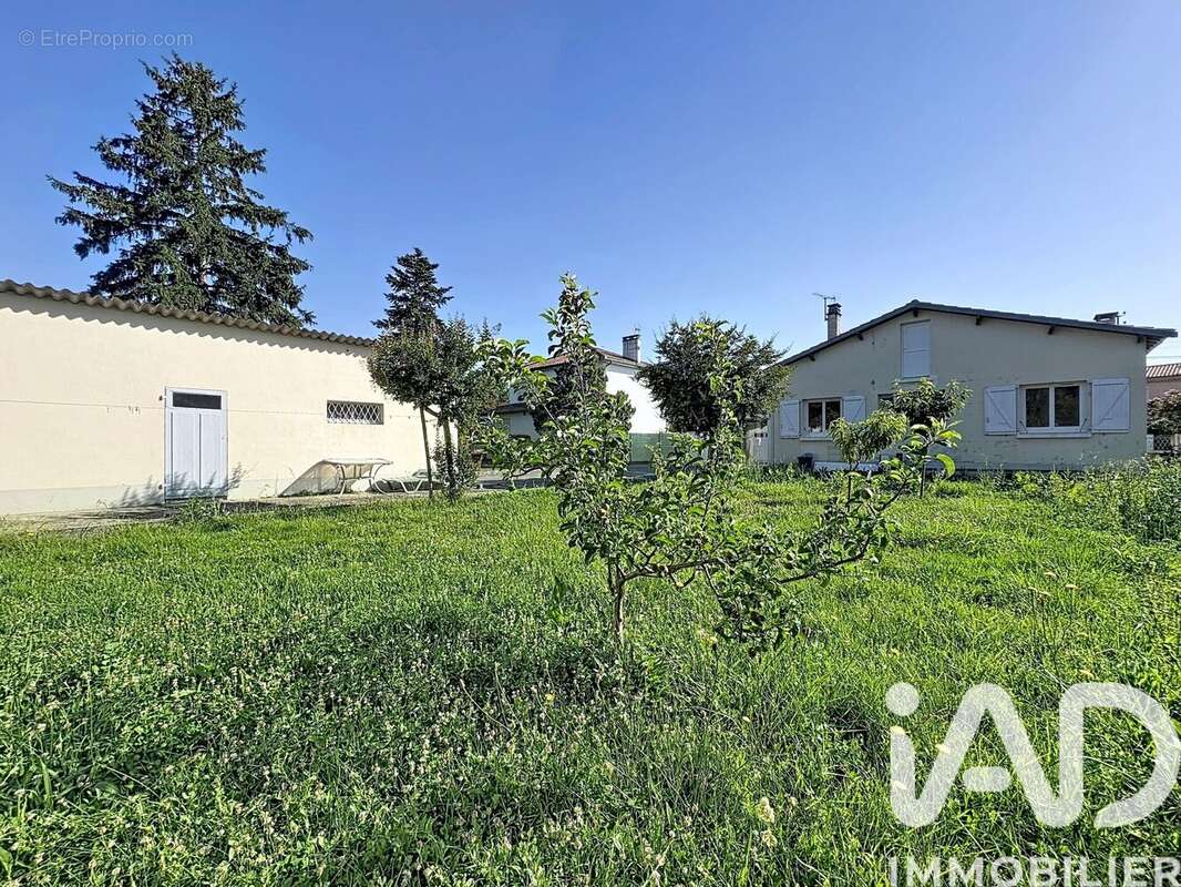 Maison 95 m² à Carbonne  - photo 2