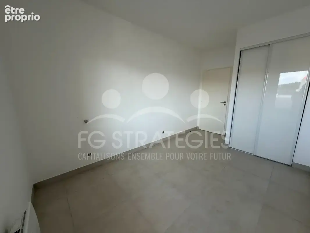 ST AUNES   T3 avec terrasse, cave, garage double - DPE A - photo 13