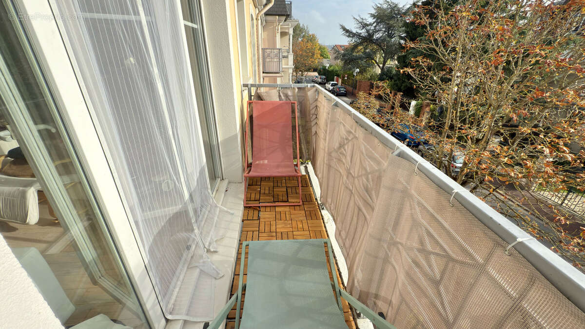 Appartement à SAINT-GRATIEN