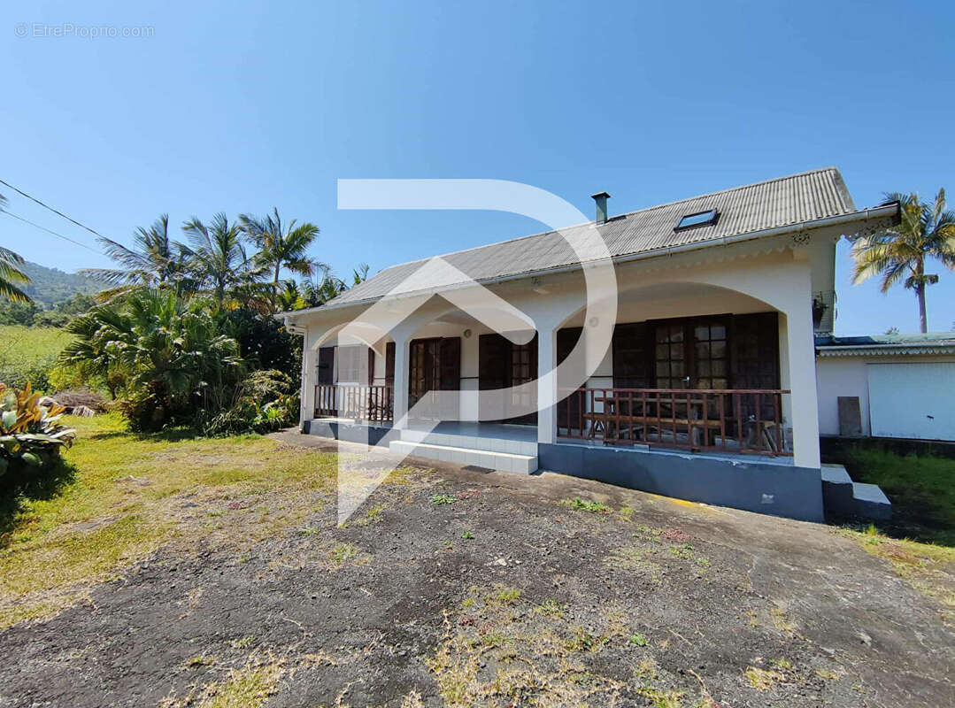 Maison à SAINT-LOUIS