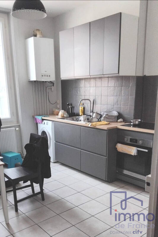 Appartement à SAINT-ETIENNE