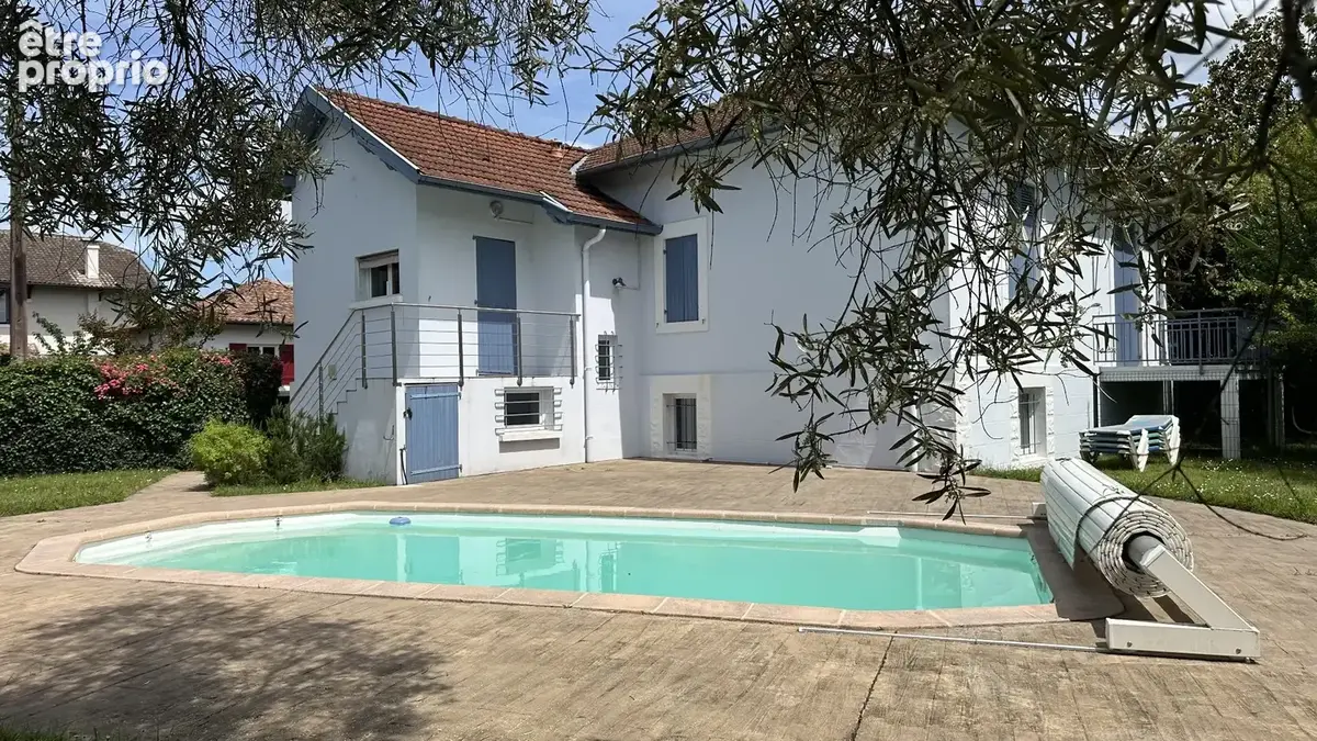 Maison de caractère dax quartier st vincent de 7 pièces de 190 m2 - photo 2