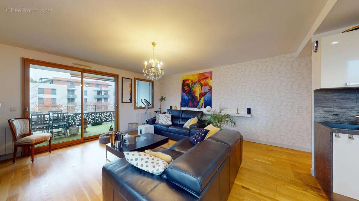 Appartement à LYON-5E