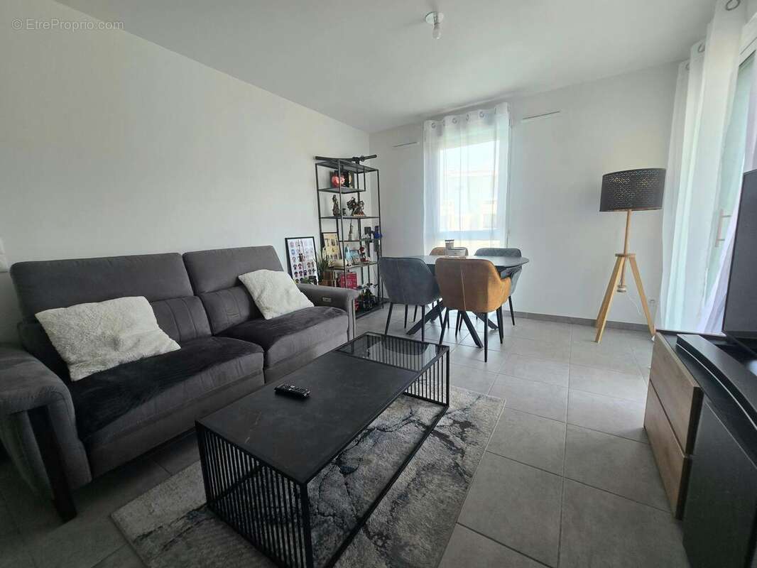 Photo 3 - Appartement à VILLENEUVE-LOUBET