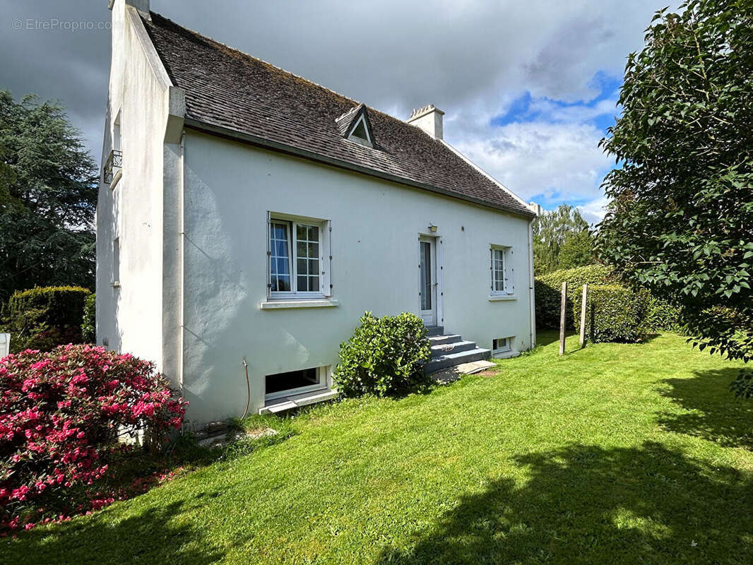 Maison à PLOUGONVEN