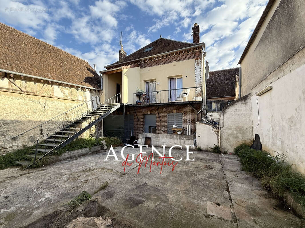 Appartement à BRAY-SUR-SEINE