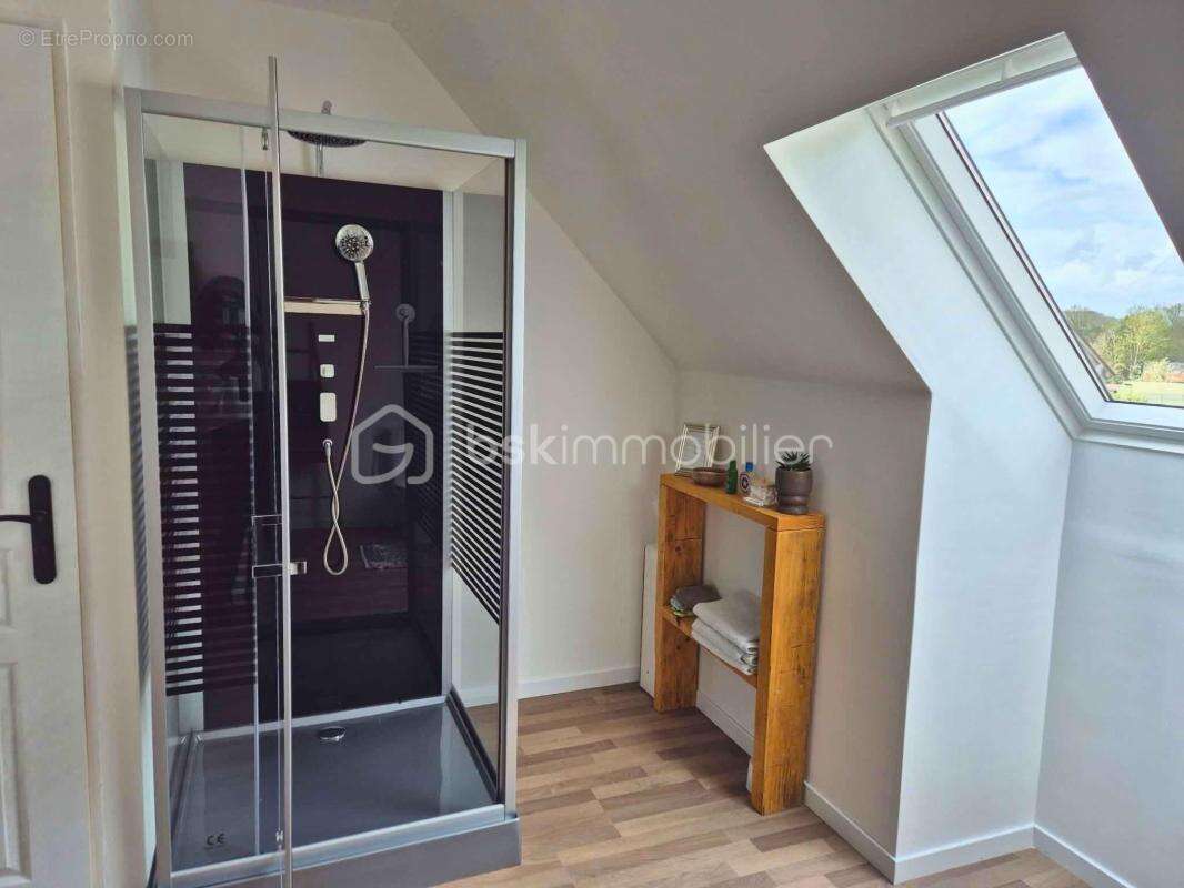 Exclusivité Maison contemporaine de 2018 – 154 m² – DPE A – Plain pied et Suite parentale – Terrain 1 139 m² – Garage - photo 21
