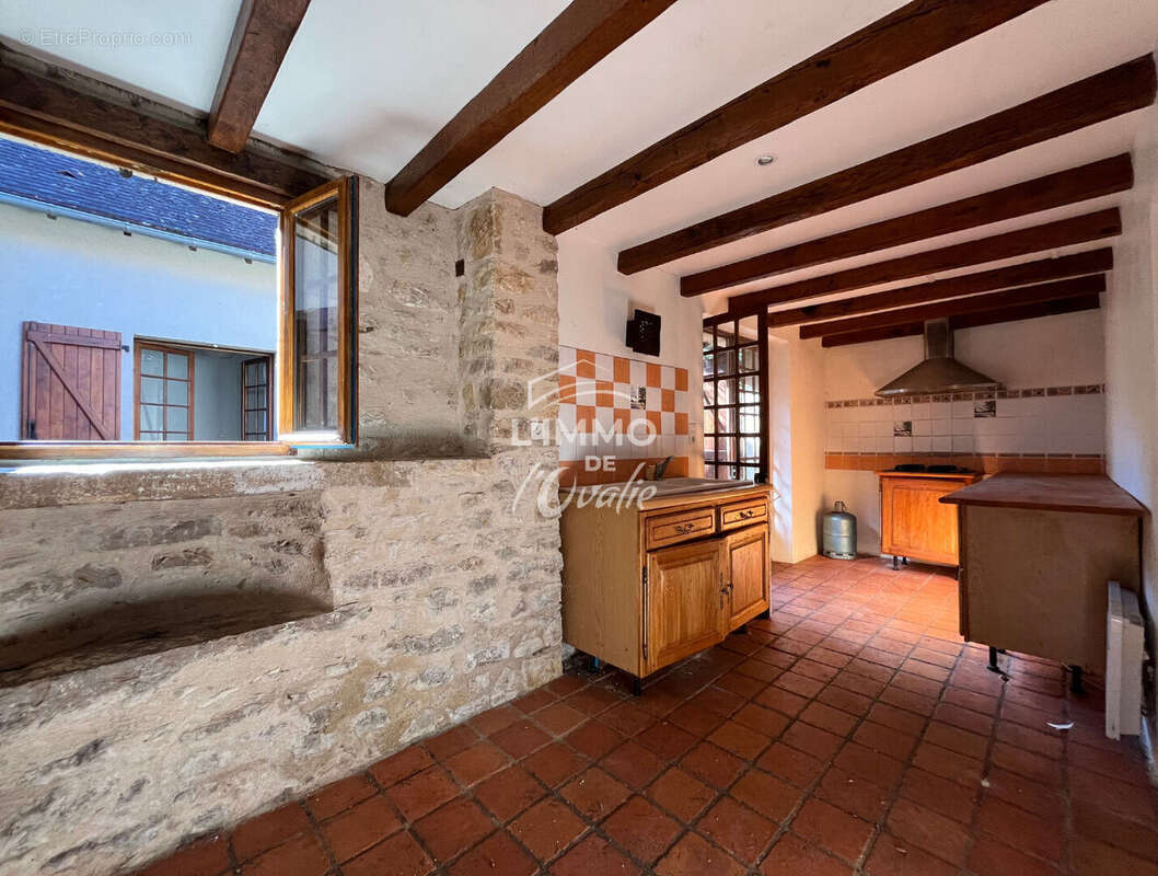 Maison à SAULIAC-SUR-CELE