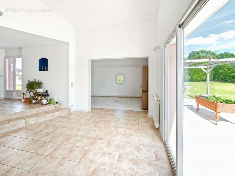Maison à vendre 8 pièces MONSEGUR (64) - photo 12