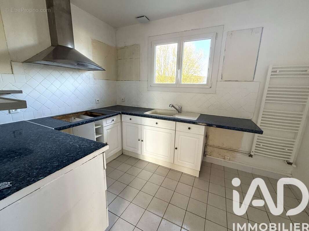 Photo 6 - Maison à YEVRES