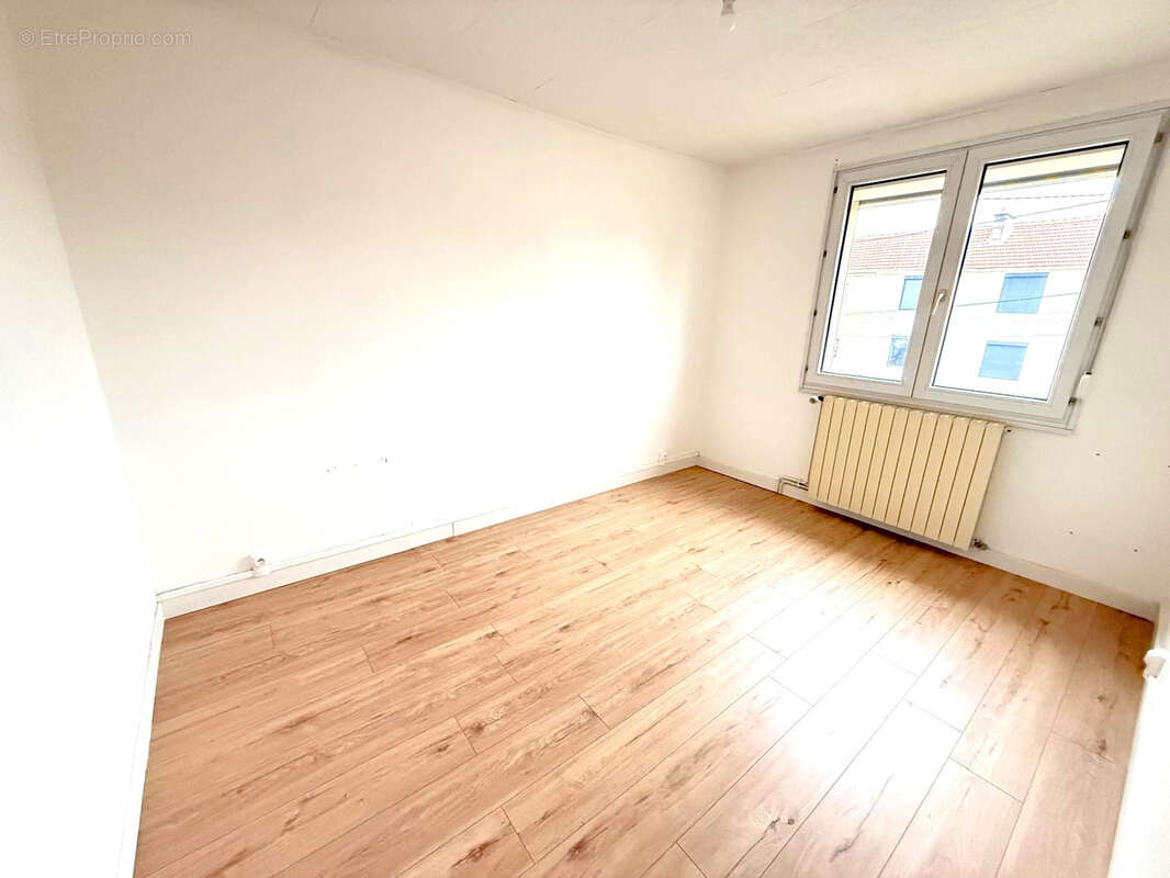 Maison à SAINTE-MARIE-AUX-CHENES