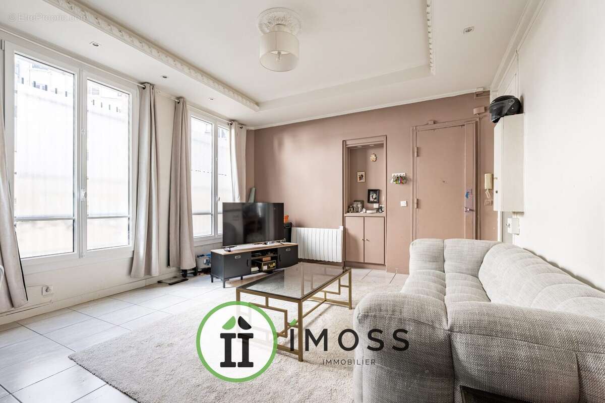 Appartement à PARIS-18E