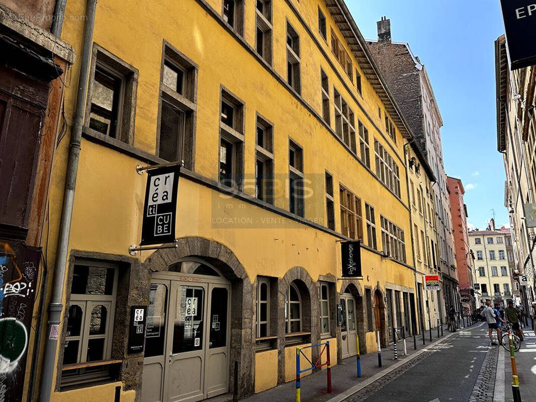 Autre à LYON-1E