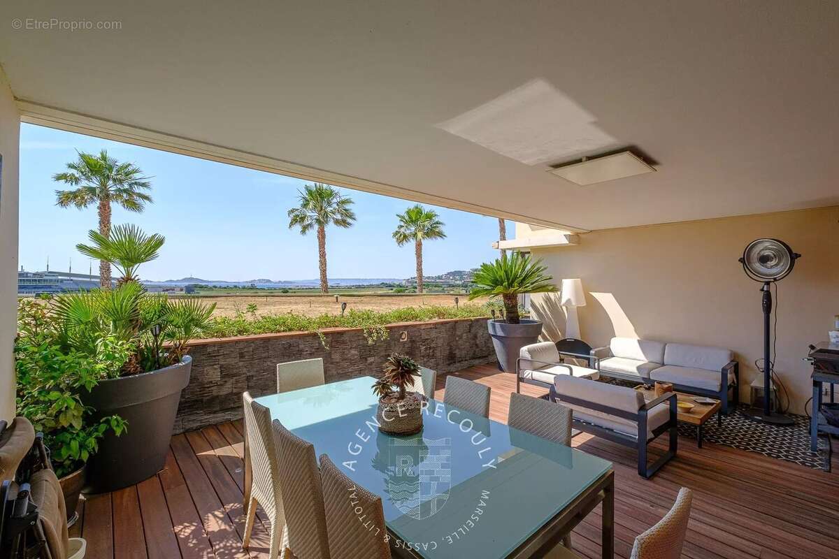 Appartement à MARSEILLE-8E