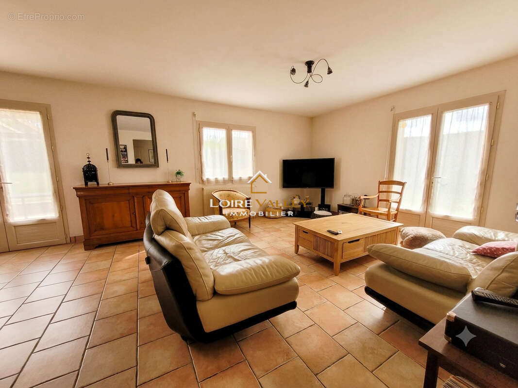 Maison familiale aux Bois d'Anjou - photo 3