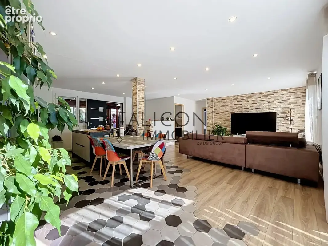 Maison en copropriété 129 m² à Falicon — Vue Panoramique & Piscine - photo 6
