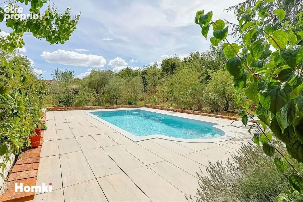 Maison atypique à l’esprit loft – Piscine, grand terrain et dépendances – Montauban - photo 13