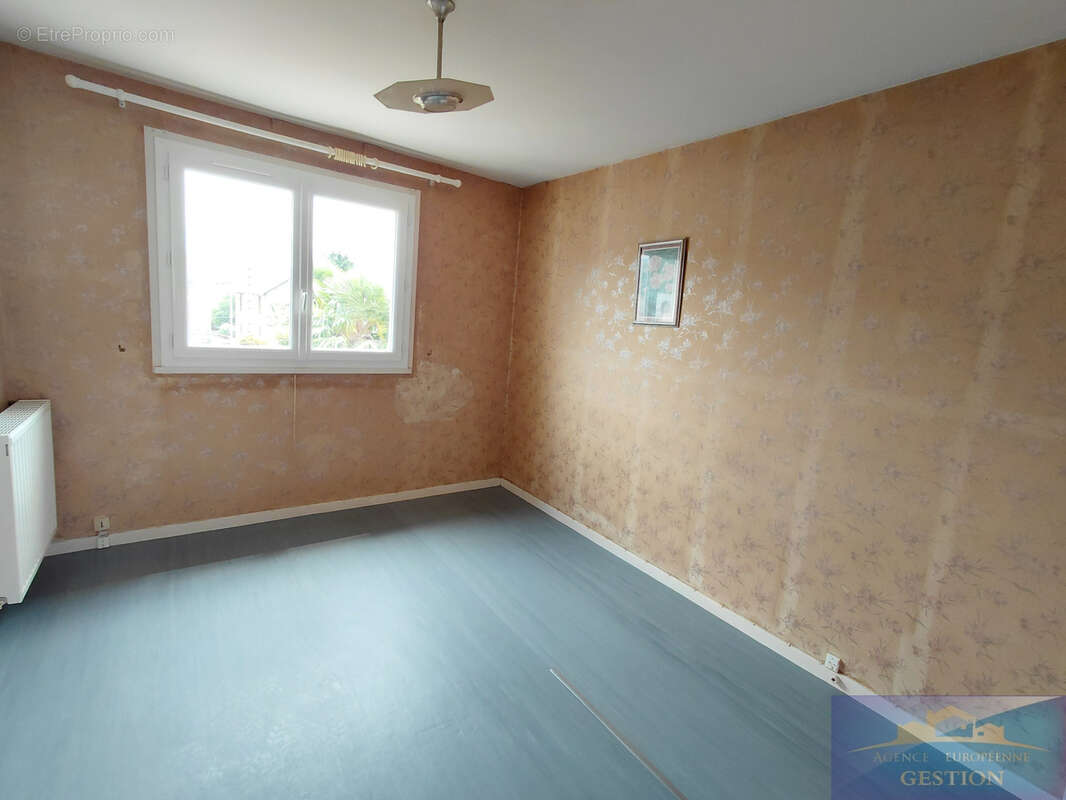 Appartement de type 4 avec cave et garage - photo 8