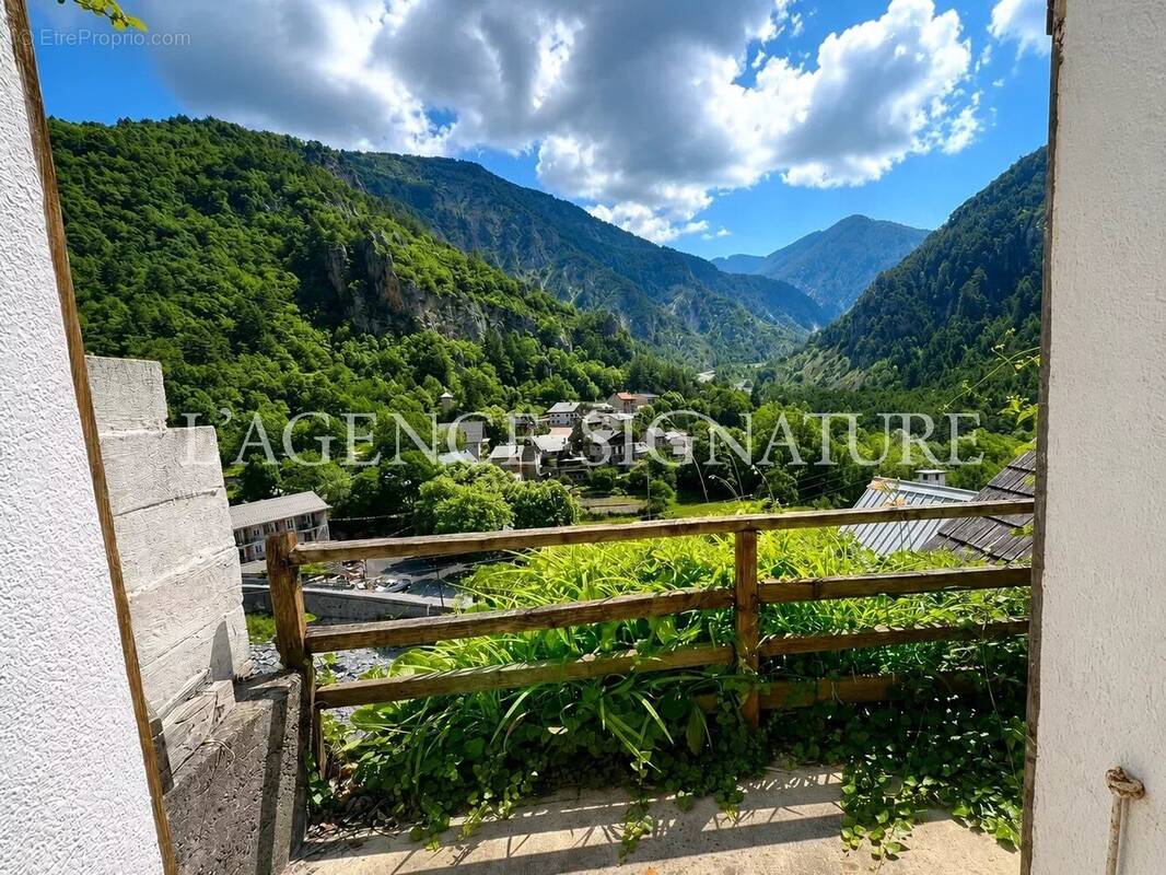 Appartement à PEONE