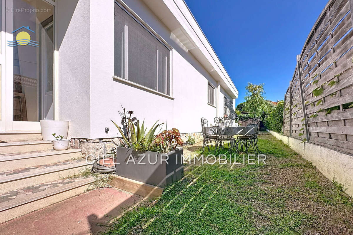Maison à ANTIBES