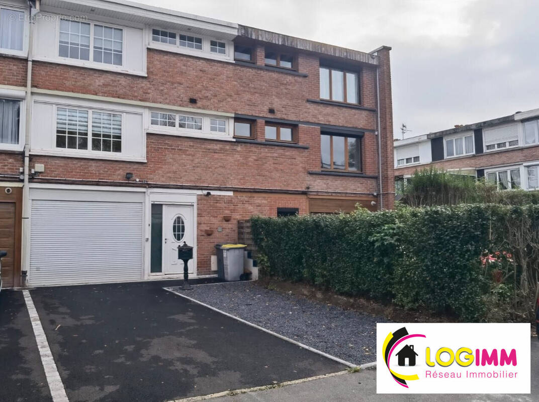 Maison à VILLENEUVE-D&#039;ASCQ