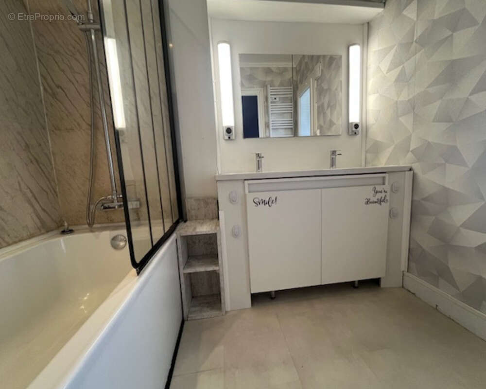 Appartement à SAINT-GERMAIN-DES-FOSSES