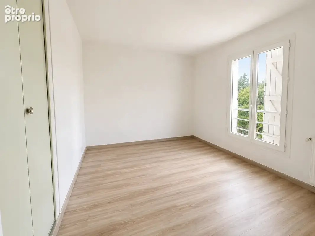 Maison familiale 6 pièces   5 chambres   115 m2   Nandy - photo 8
