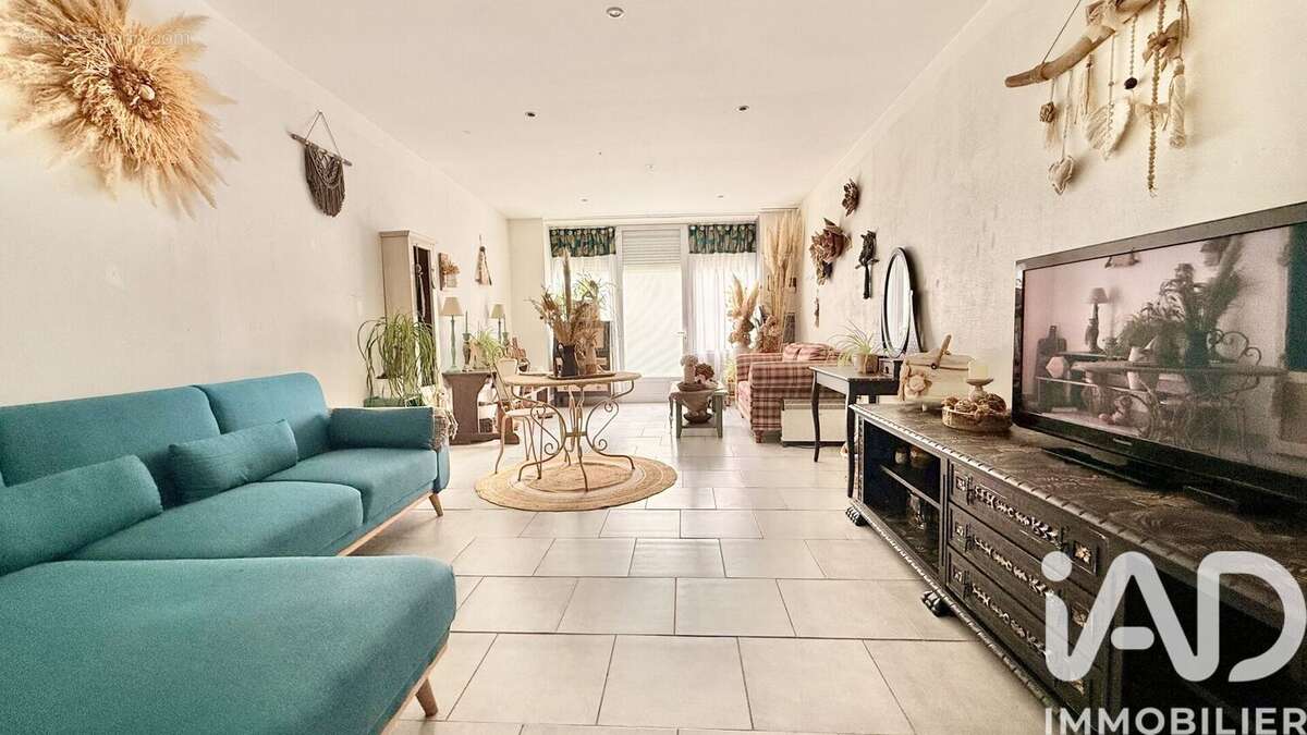 Maison 126 m² à Nieul-Le-Virouil  - photo 5