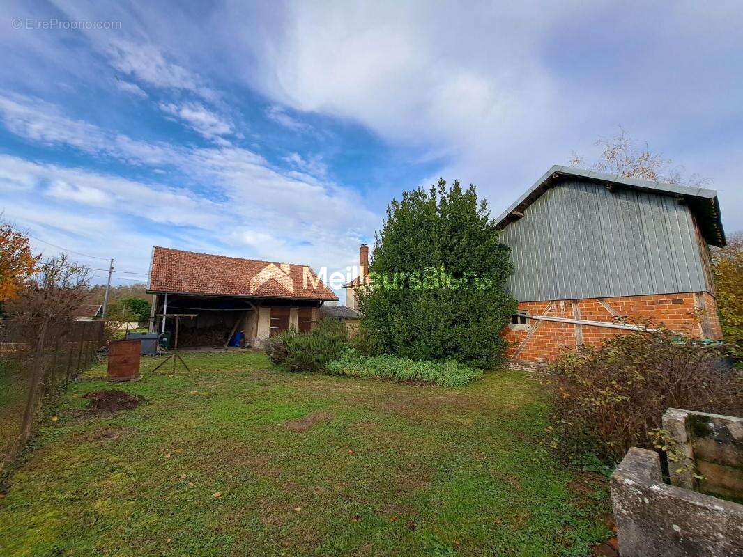 Maison à VILLECHETIF