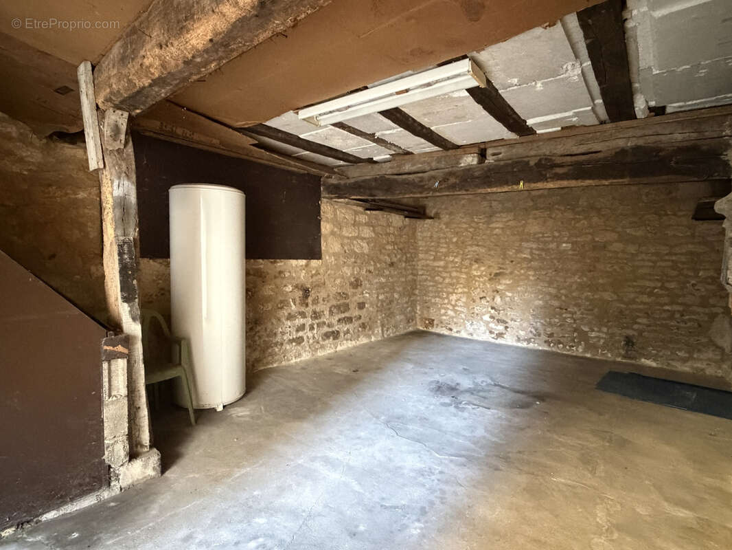 Maison à MIREBEAU